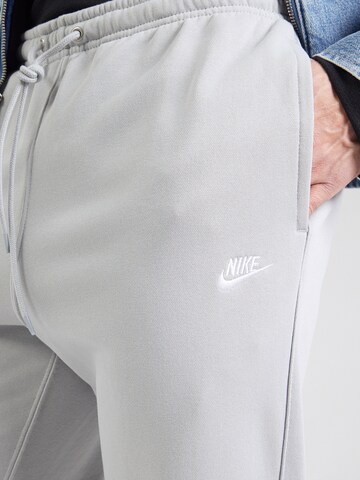 Nike Sportswear Ozke Hlače 'Club Fleece' | siva barva