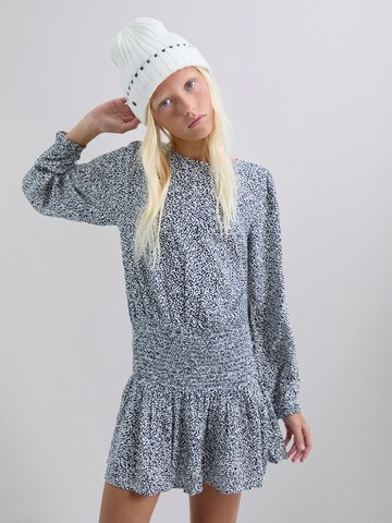Scalpers Dress ' ' in Black: front