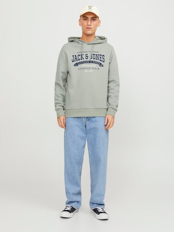 JACK & JONES Sweatshirt in Groen