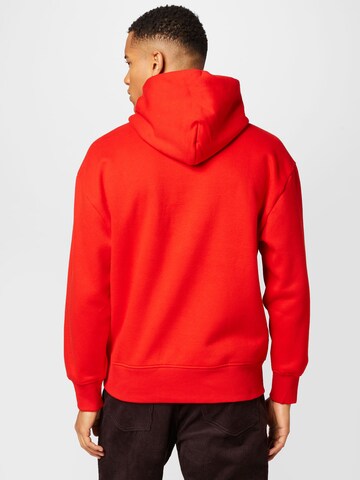 Sweat-shirt 'College 85' Tommy Jeans en rouge