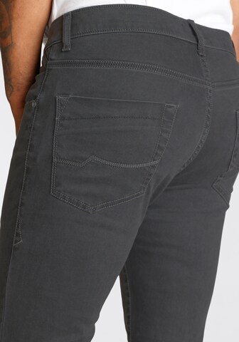 PIONEER Regular Jeans in Grey