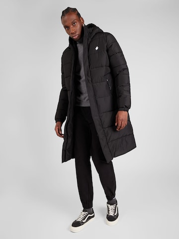 Superdry Zimní kabát – černá