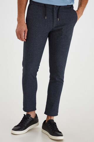 !Solid Slim fit Chino Pants 'Travis' in Blue: front