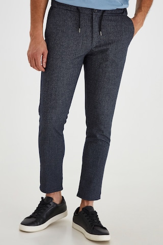 !Solid Slim fit Chino Pants 'Travis' in Blue: front