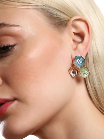 SOHI Earrings 'Oprah' in Green: front