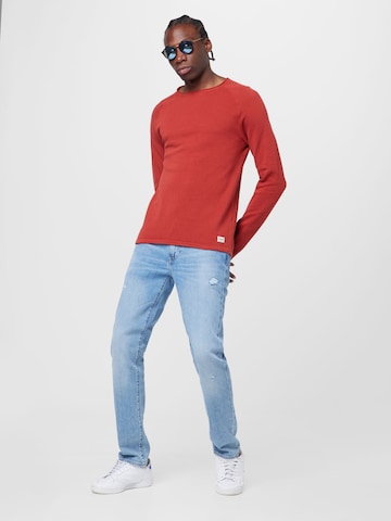 Coupe regular Pull-over 'Hill' JACK & JONES en rouge