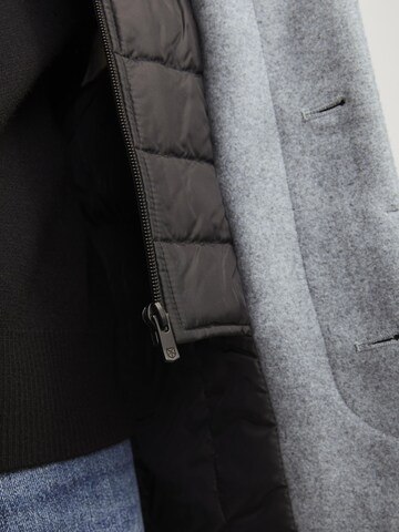 JACK & JONES Tussenjas in Grijs
