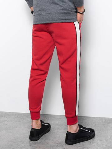 Effilé Pantalon 'P865' Ombre en rouge