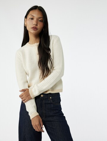 Koton Strickjacke in Weiß: Vorderseite