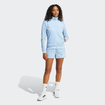 ADIDAS SPORTSWEAR Träningsdräkt 'ESSENTIALS' i blå: framsida