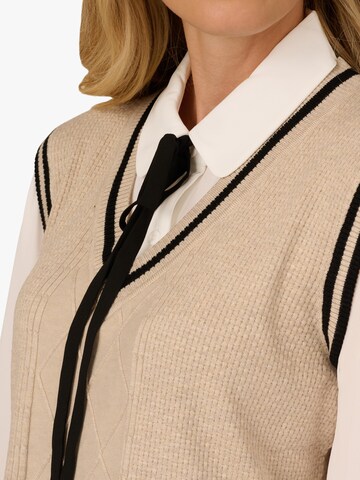Adrianna Papell Blouse in Beige