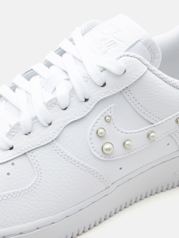 Nike Sportswear Σνίκερ χαμηλό 'AIR FORCE 1 '07' σε λευκό