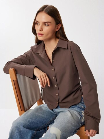 Happiness İstanbul - Blusa em castanho