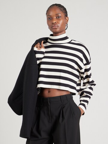 Mavi Shirt in Black: front