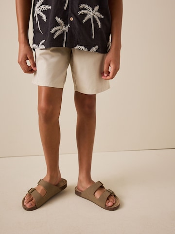 Next Regular Shorts in Weiß