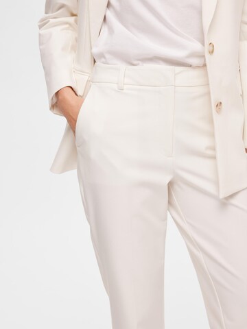 SELECTED FEMME Regular Trousers with creases 'ELIANA' in White