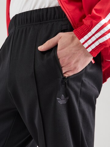 ADIDAS ORIGINALS Слим Штаны в Черный