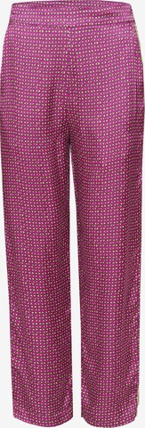 VICCI Germany Regular Pants in Purple: front