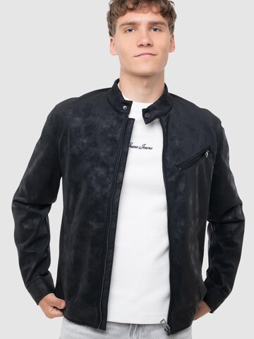 GUESS Winterjas 'Giacche M6YL15W2806' in Zwart