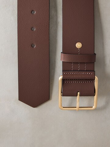 Next - Cintos em castanho