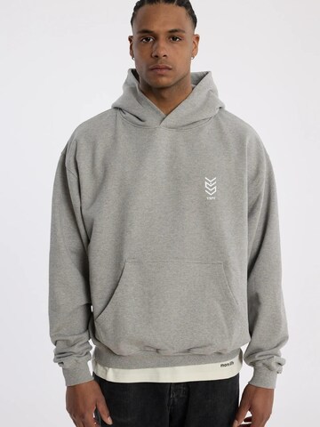 YSPT Studio Sweatshirt 'STONEWALL' in Grey: front
