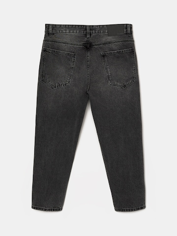 Pull&Bear Loosefit Jeans i svart