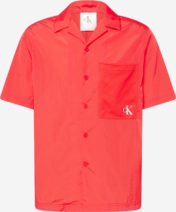 Coupe regular Chemise Calvin Klein Jeans en rouge : devant