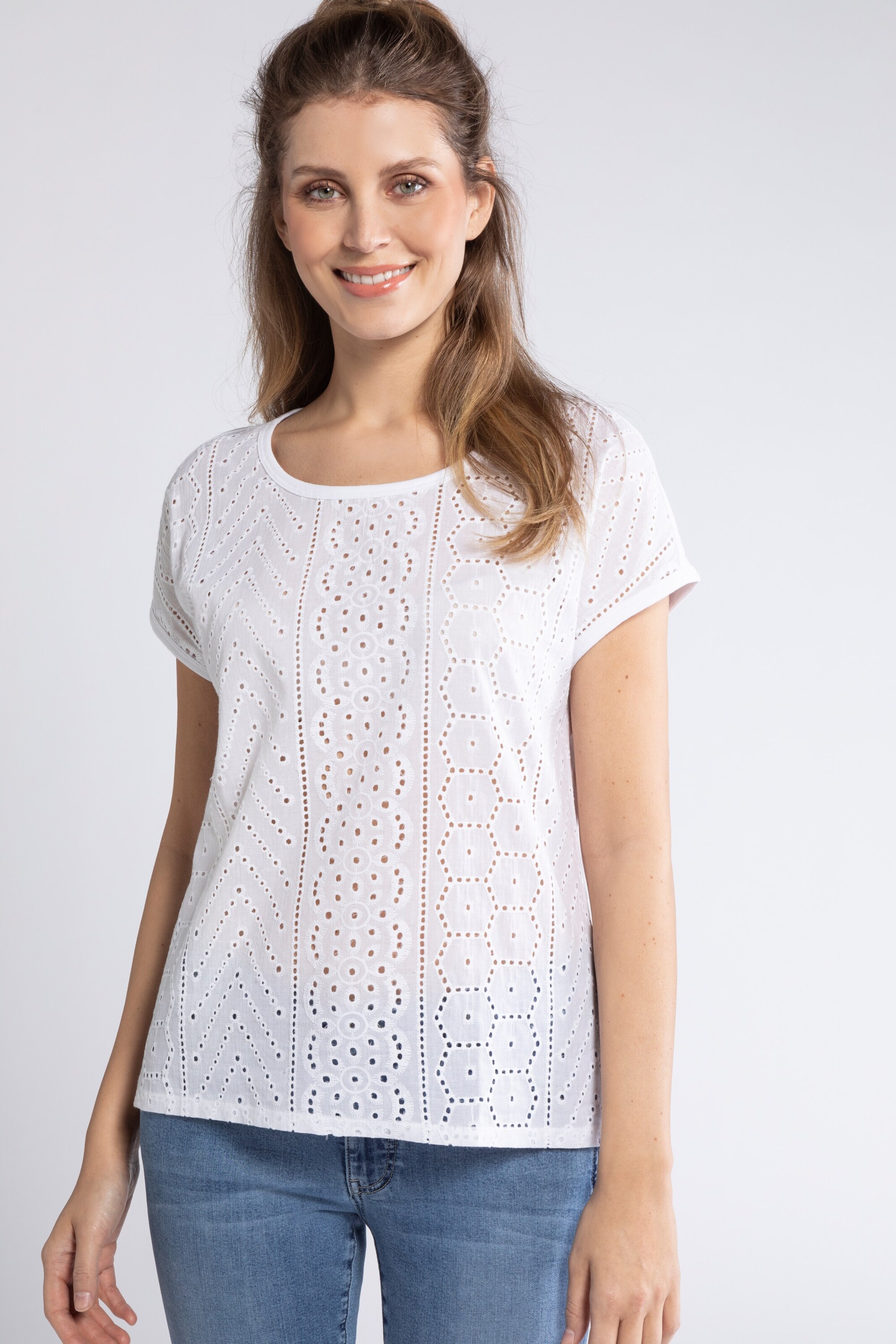 Frauen Shirts & Tops Gina Laura T-Shirt in Weiß - DN02245