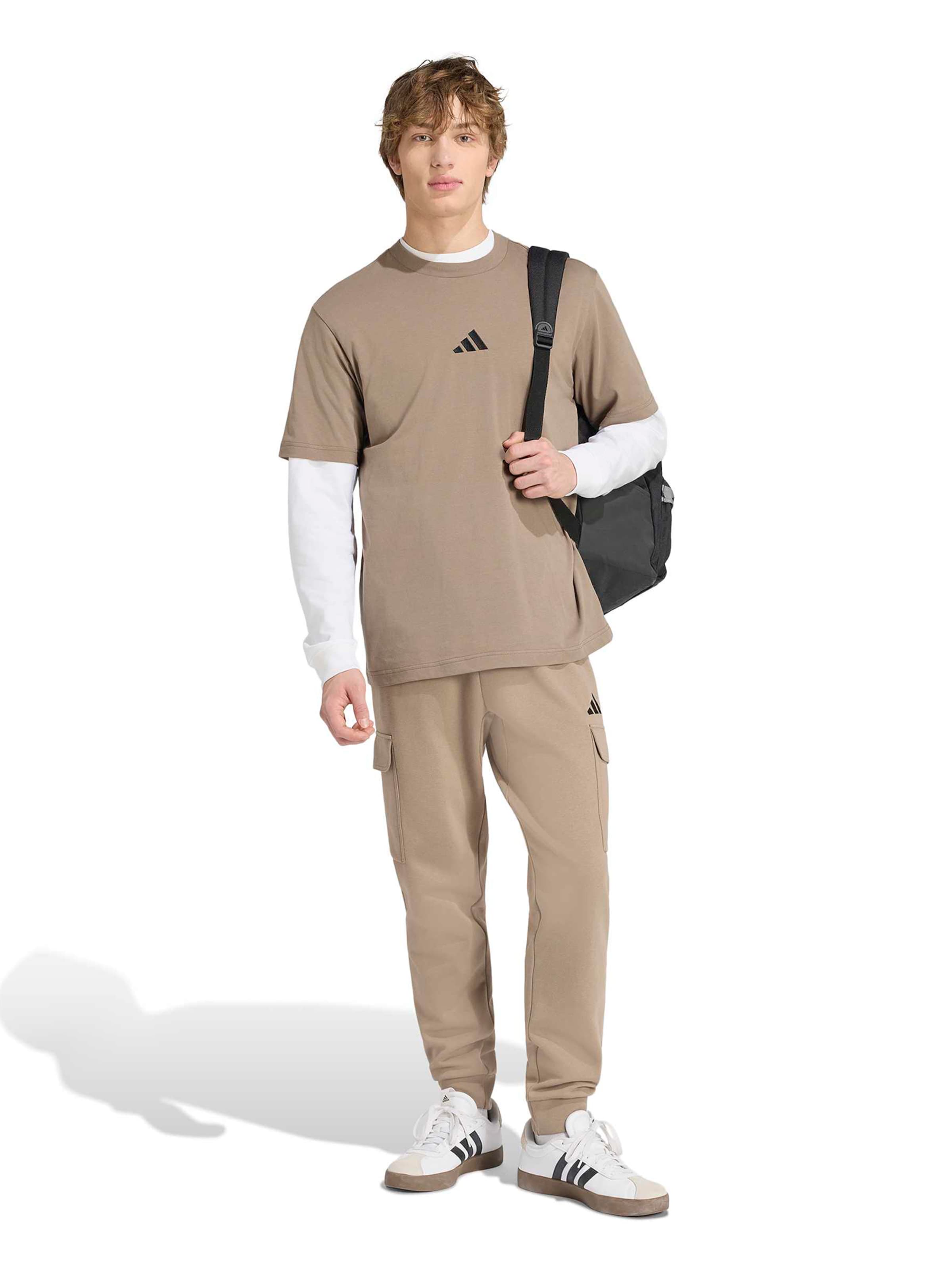 ADIDAS SPORTSWEAR Funkcionalna majica 'Essentials' | bež barva