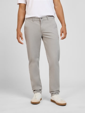 Pittman Slimfit Chinohose 'Derrick' in Grau: Vorderseite