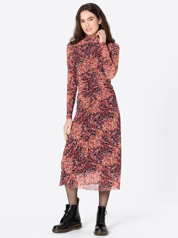 Robe 'SAMMIE' Hofmann Copenhagen en rose