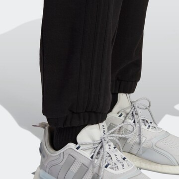 ADIDAS ORIGINALS Regular Trousers 'Rifta City Essential' in Black