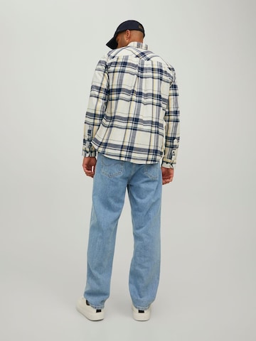 smėlio JACK & JONES Standartinis modelis Marškiniai 'Owen'