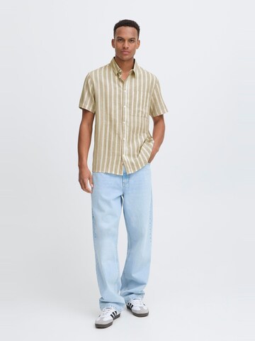 !Solid Regular Fit Hemd 'Fried' in Braun