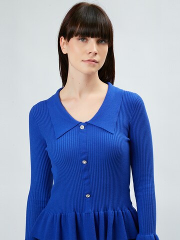 Influencer Pullover 'Peplum' i blå