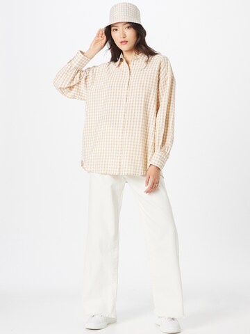 Monki Blouse in Beige