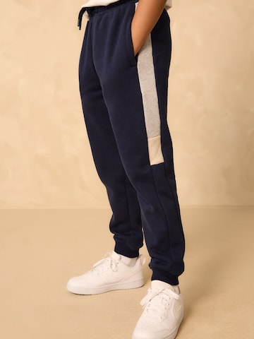 Set Next en gris