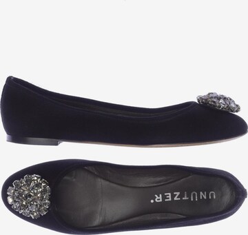 Unützer Flats & Loafers in 37,5 in Black: front