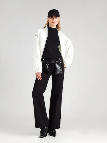 Geacă de primăvară-toamnă de la KARL LAGERFELD JEANS pe alb