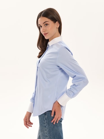 NOWIHT Bluse 'Yolande' i blå