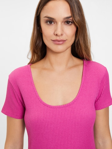 T-shirt LASCANA en rose