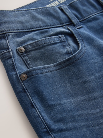 Next Slimfit Shorts in Blau