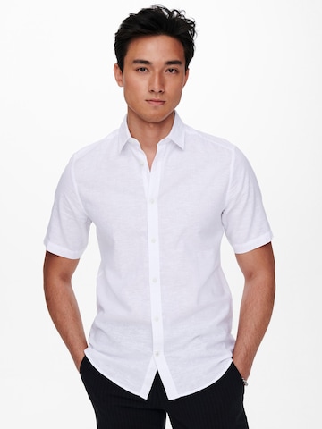 Slim fit Camicia 'Caiden' di Only & Sons in bianco
