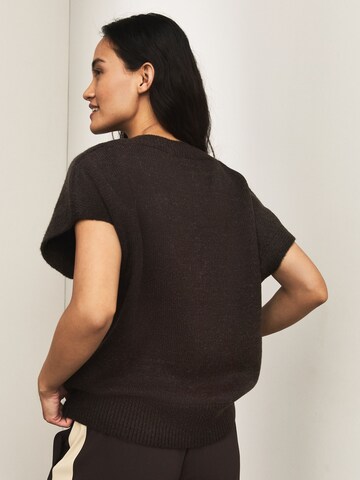 Next Pulóver - barna