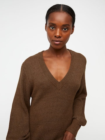 OBJECT Knitted dress 'Malena' in Brown