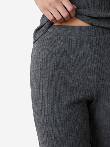 ETAM Pyjamahose 'COLY' in Grau