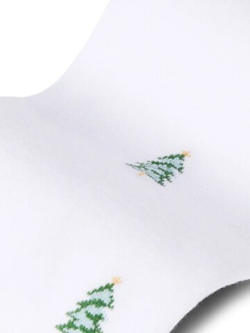 Von Jungfeld Socken 'mit Weihnachtsmotiven' in Weiß