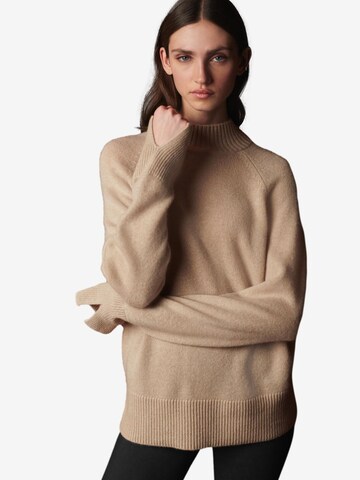 Next Pullover in Braun: Vorderseite