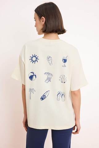 Trendyol Shirt in White