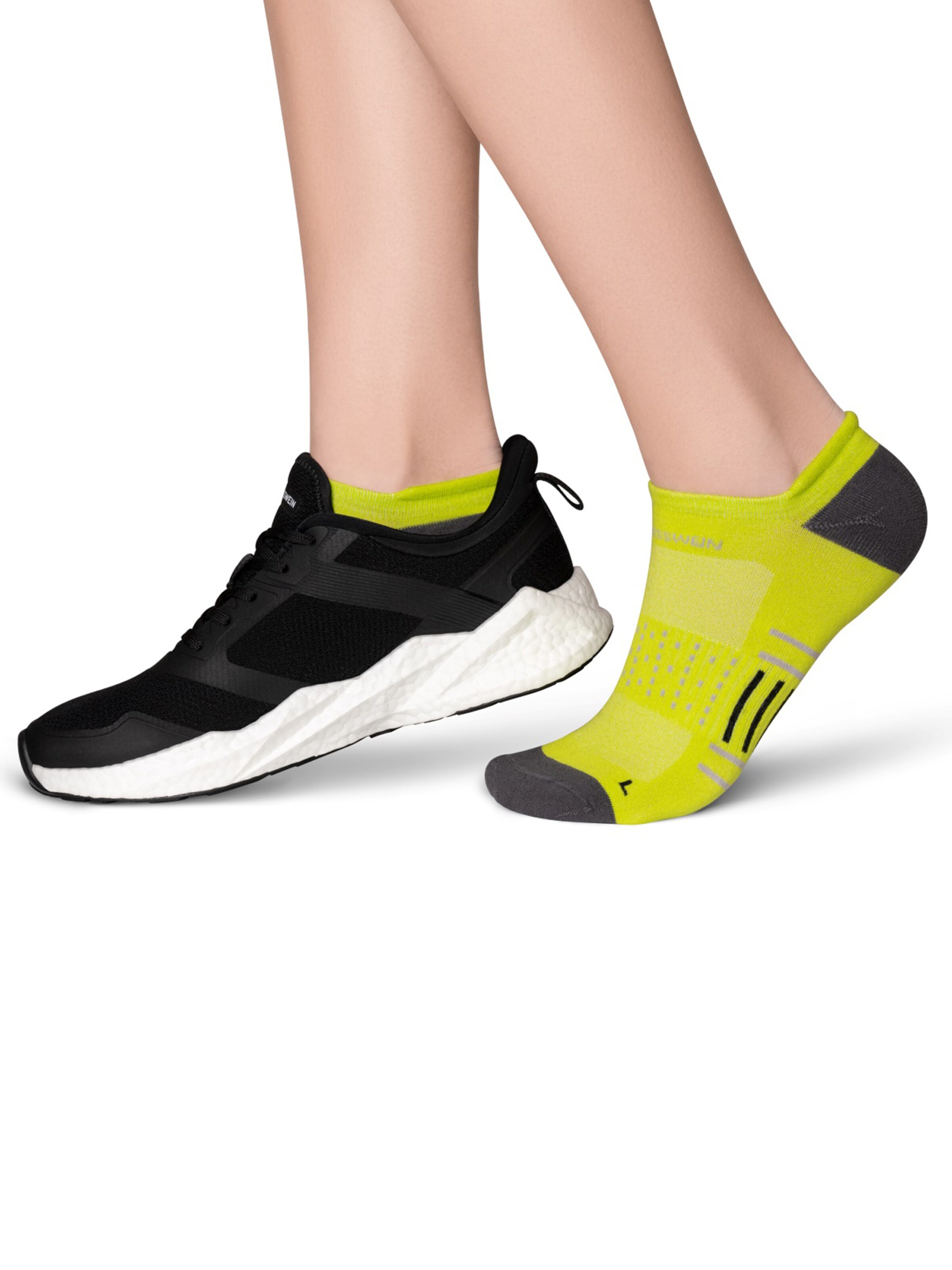 GIESSWEIN Sports socks in Yellow